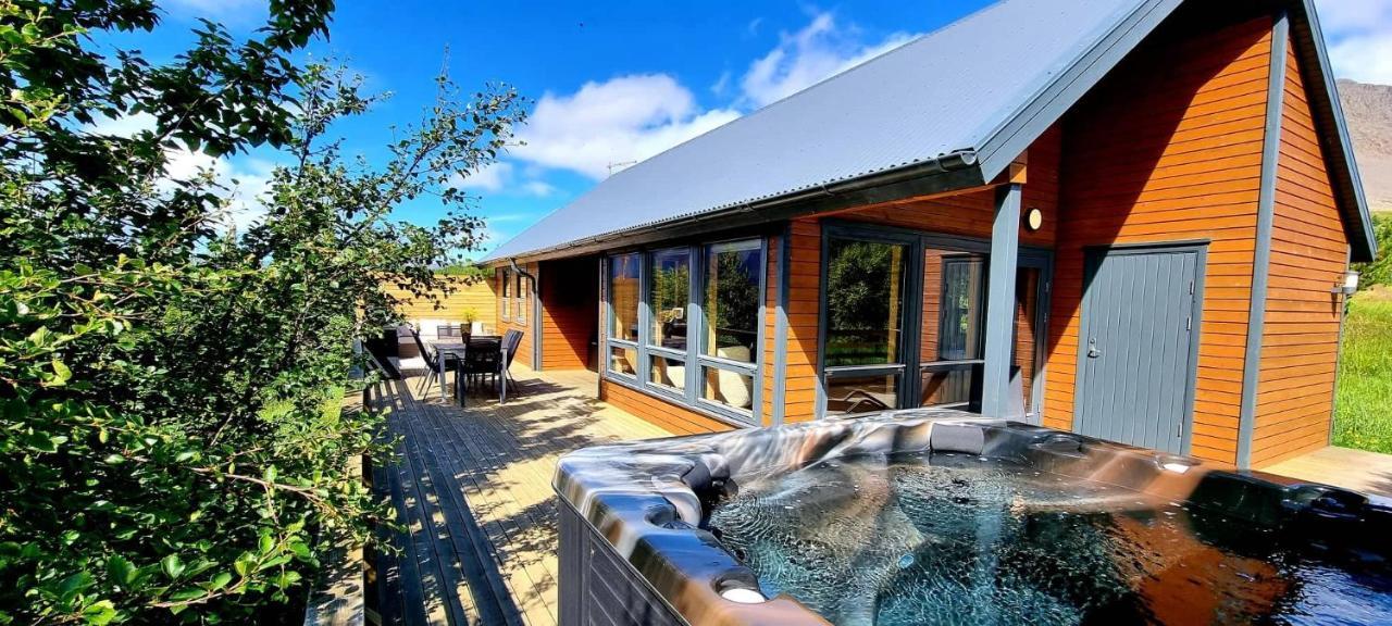 Dixon Cabin nr. 7 / Dixon sumarhús nr. 7 @Kirkjubraut Talknafjordur Exterior foto